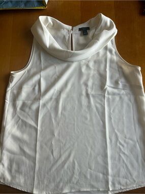 Ann Taylor Factory Off-White Sleeveless Blouse